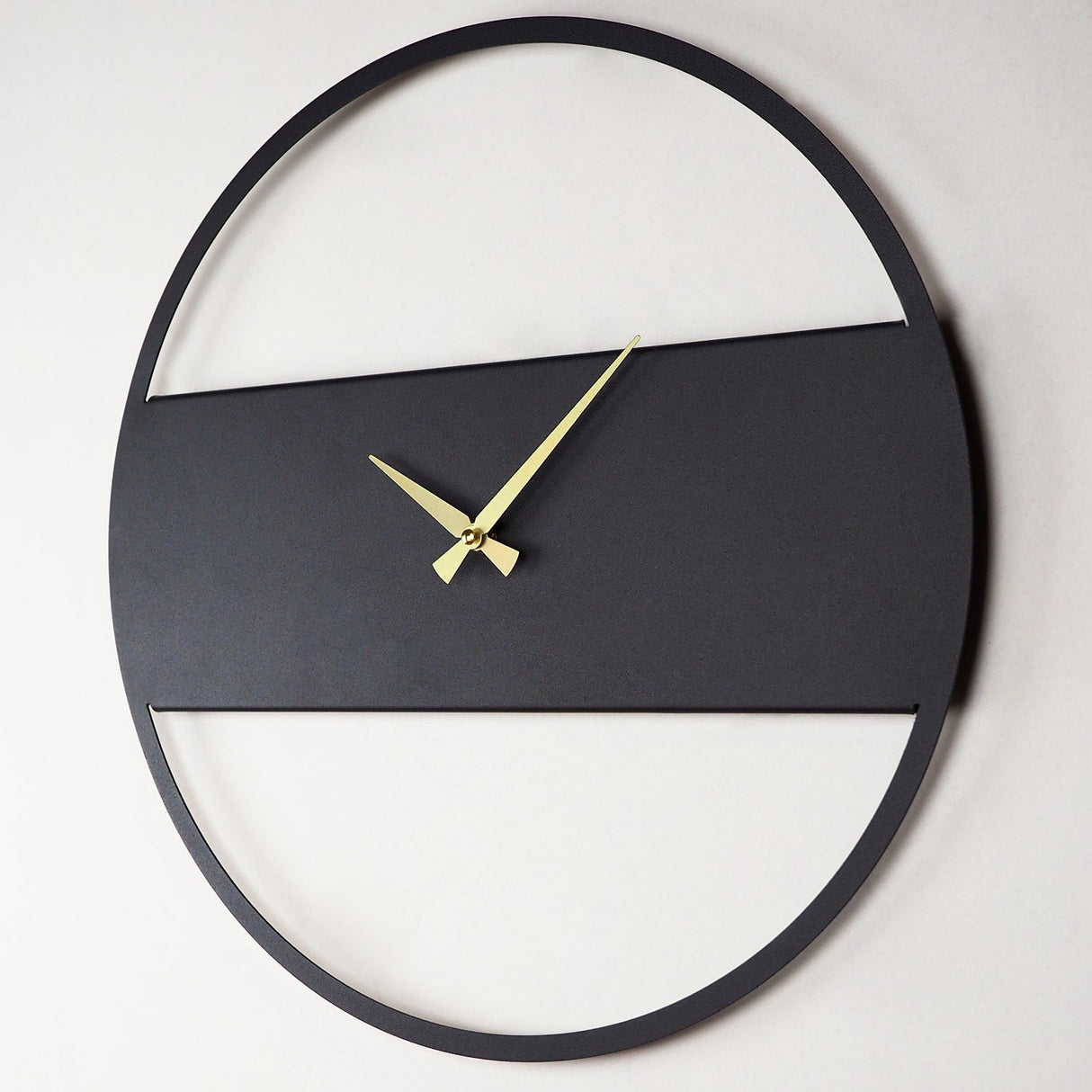 Stripe Metal Wall Clock - APS103