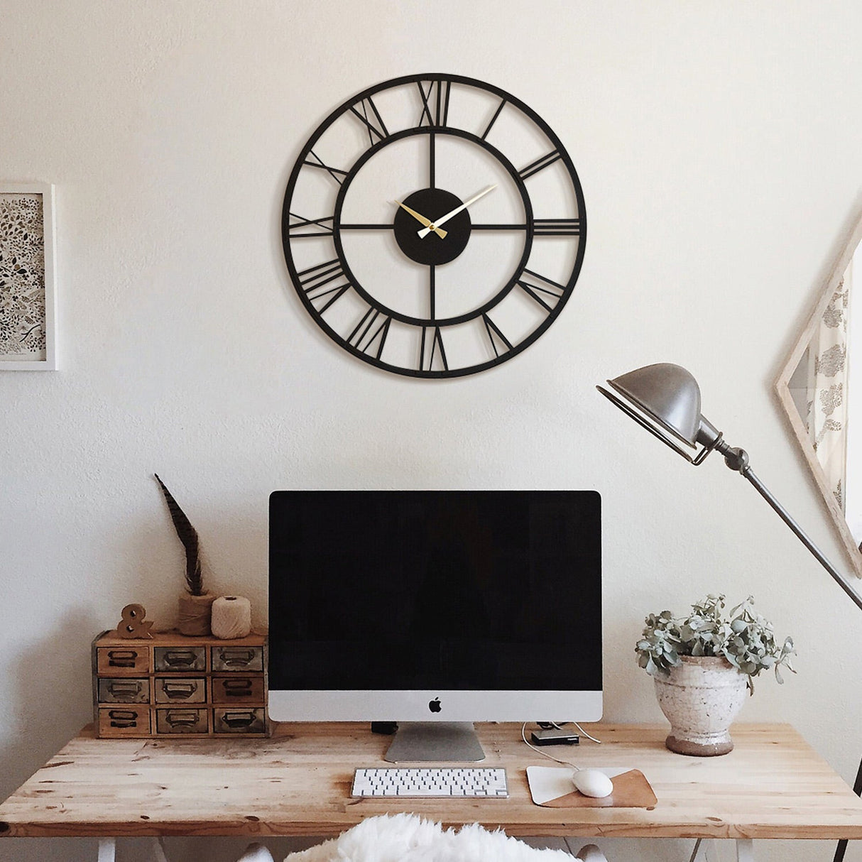 Roman Metal Wall Clock - APS035